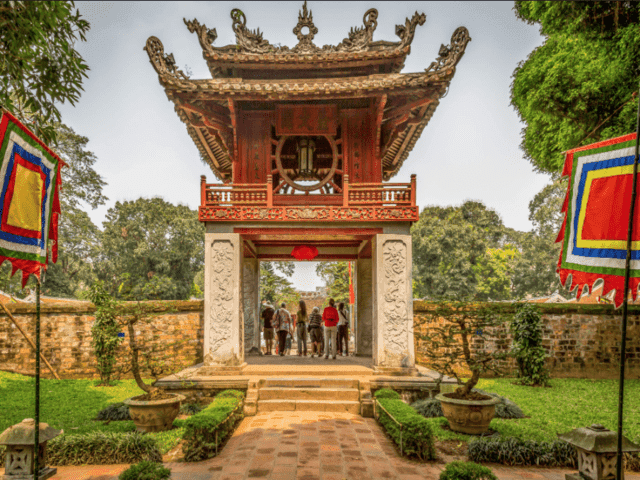 Hanoi - Sapa - Halong 7 Days Tour Package